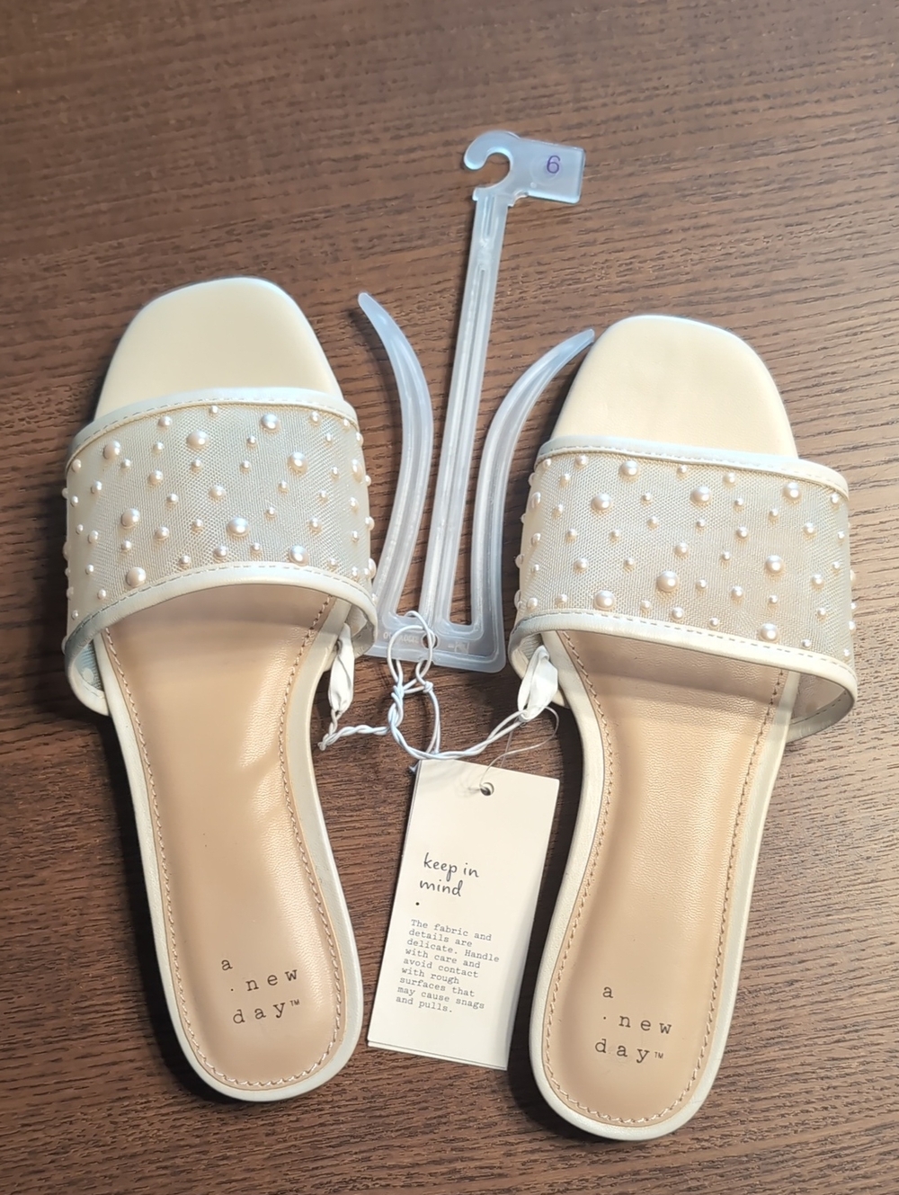 A New Day Pearl-Embellished Cream Slide Sandals Size 6 NWT